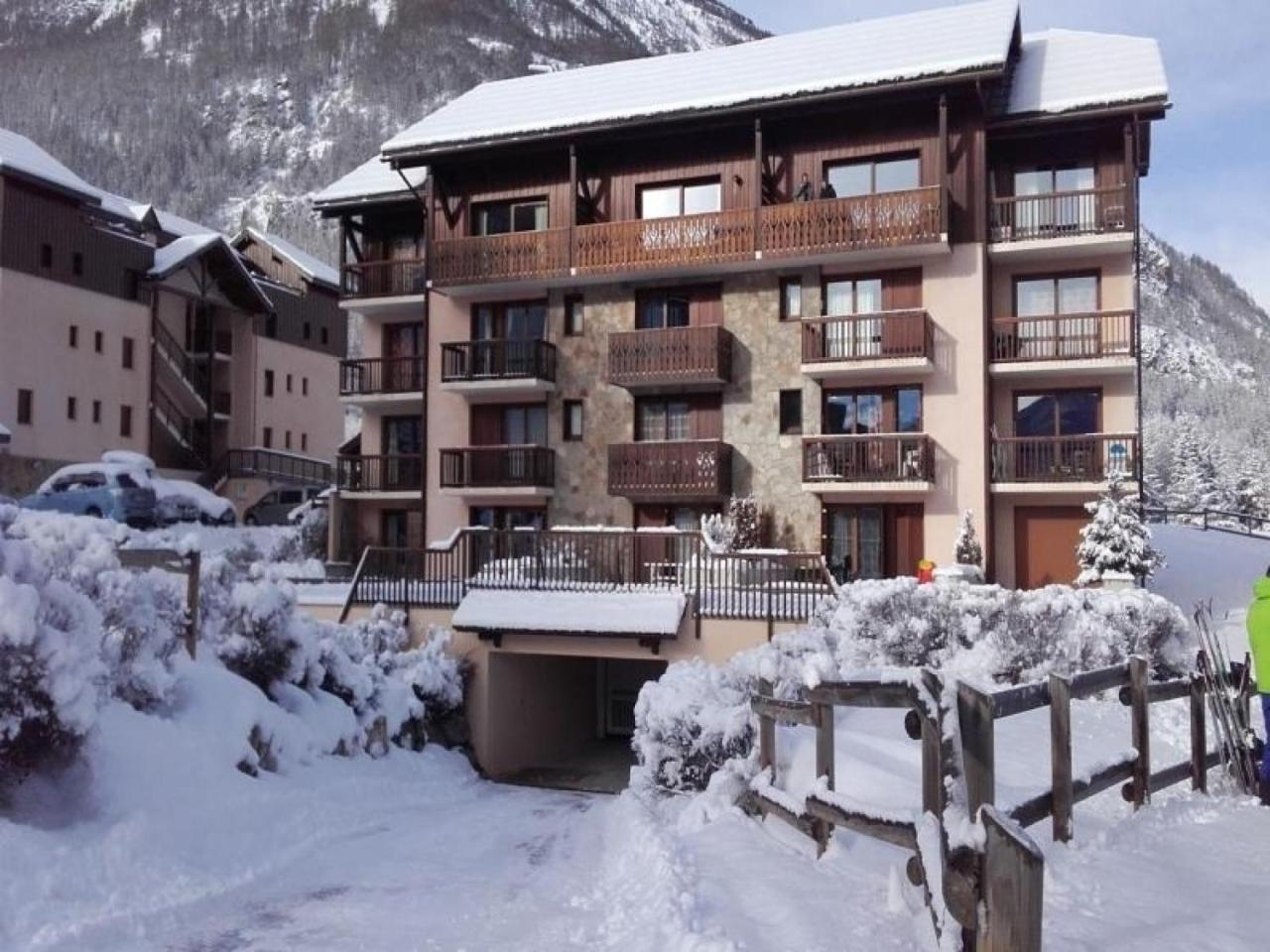 סר שבלייה Appartement Lumineux 2 Pieces 6 Pers, Proche Pistes Et Commerces - La Salle Les Alpes - Fr-1-330F-29 מראה חיצוני תמונה